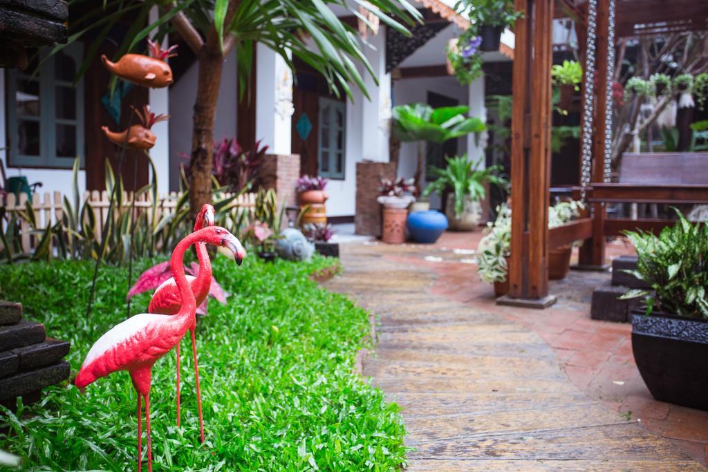 Pao Come Boutique House (Adults Only) Chiang Mai Exteriör bild