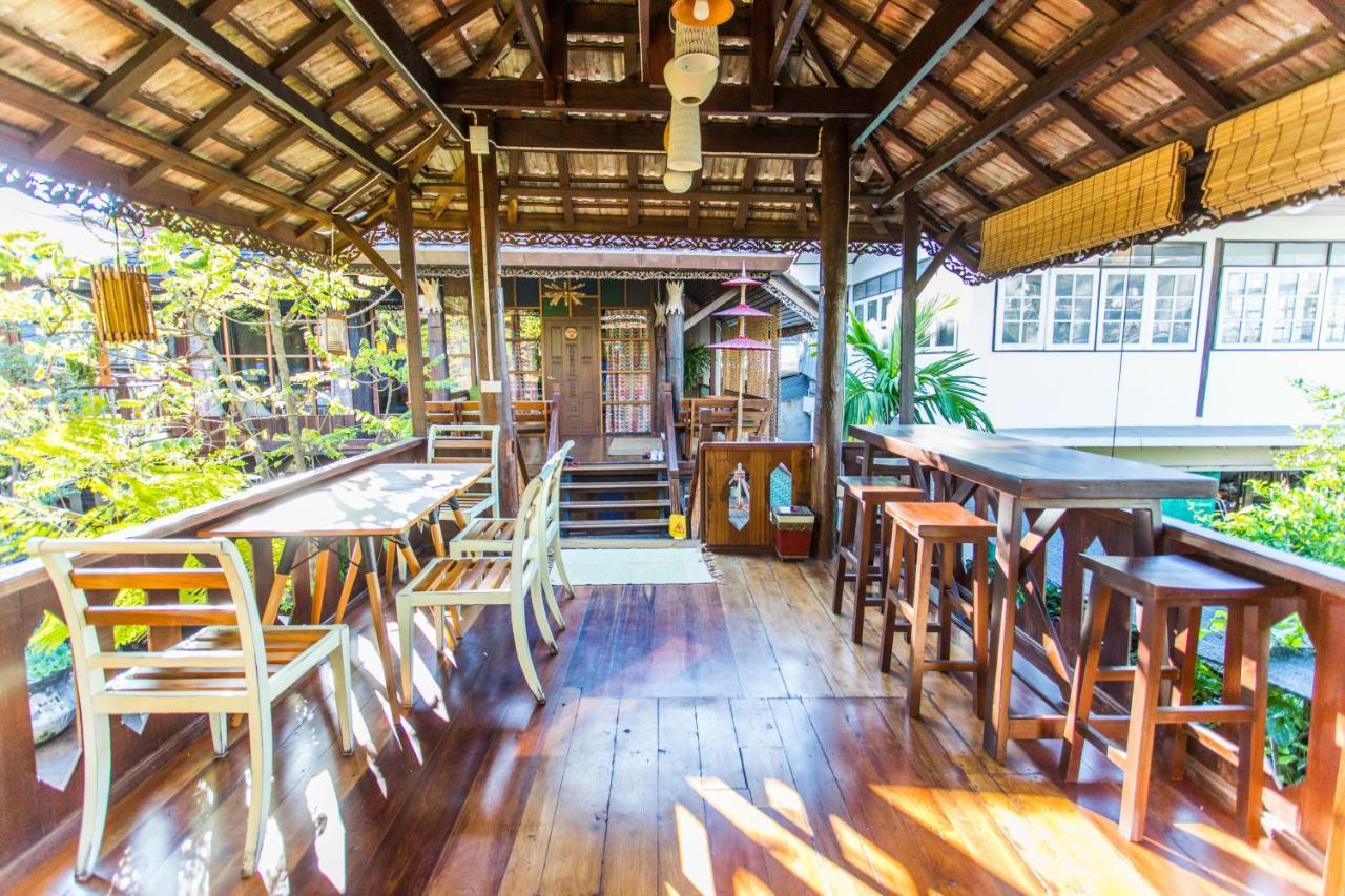 Pao Come Boutique House (Adults Only) Chiang Mai Exteriör bild