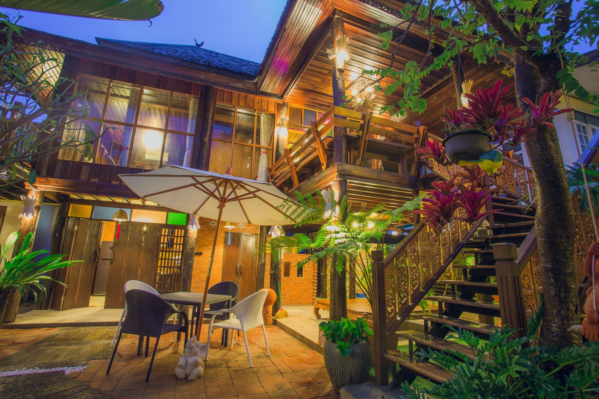 Pao Come Boutique House (Adults Only) Chiang Mai Exteriör bild
