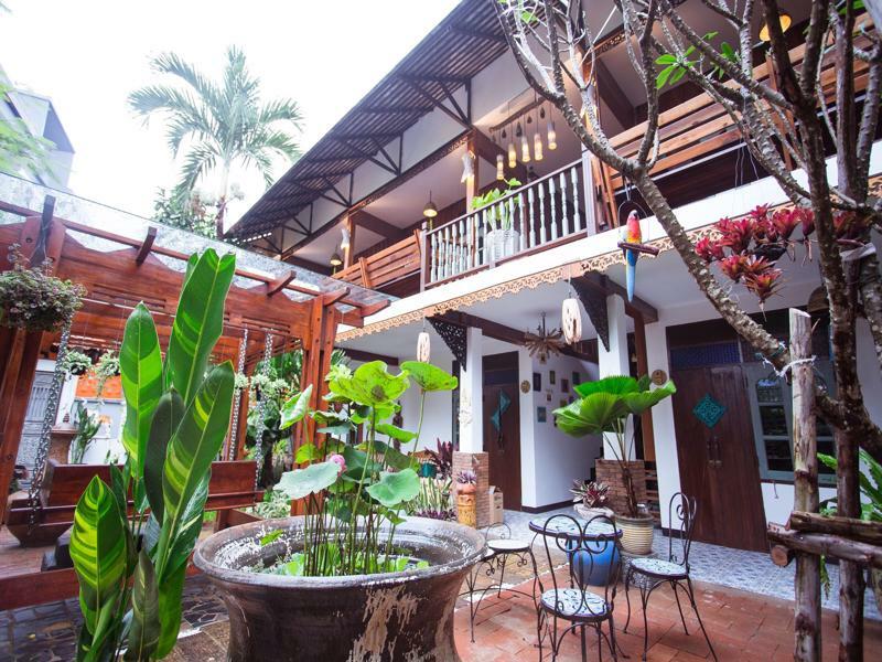 Pao Come Boutique House (Adults Only) Chiang Mai Exteriör bild